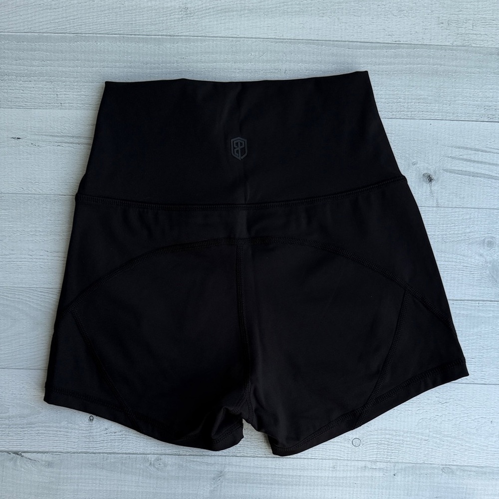 Born Primitive Your Go To Booty Short Black Size XS - Picture 5 of 10